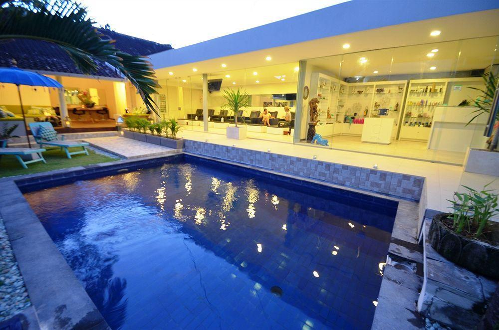 Elegant Villa Casabianca - Tropical Pool & Garden, Near Potato Head Beach Club! Seminyak  Exterior photo